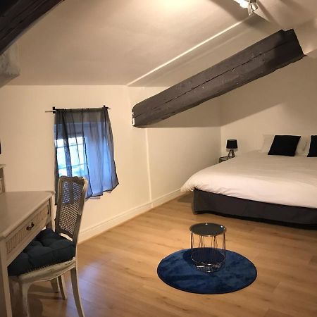 Ô Petit Nice Neuville-sur-Saône Exterior foto